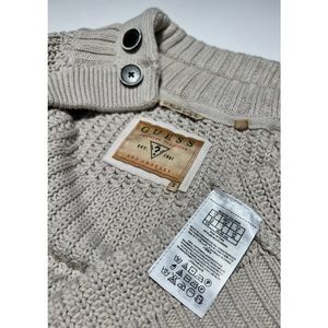 Guess for men / Size: big small (could be Medium)